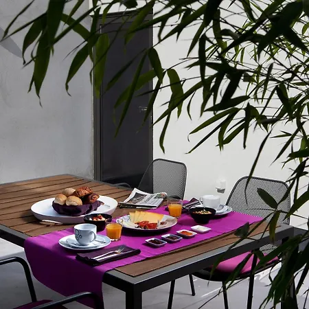 ベッド・アンド・ブレックファスト Snooz ヘント